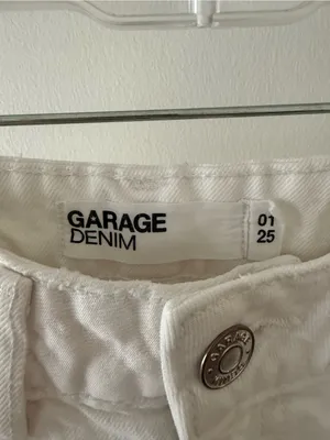 Garage White Distressed Frayed Hem Denim Shorts thumbnail 2