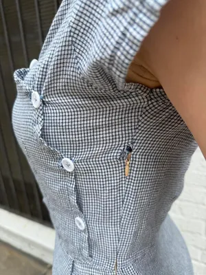Vintage inspired gingham plaid midi dress with button up front and pockets sz xs -has a snag on the zipper #houndstooth #cottagecore #western thumbnail 6