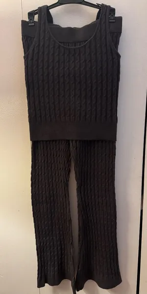 House of Harlow 1960 Sweater Set in Small New thumbnail 1