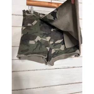 POL Camo Sweat Shorts Size Small Raw Hem High Rise Stretch Lounge Casual thumbnail 9