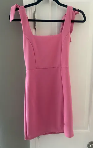 Boutique Pink Dress thumbnail 1
