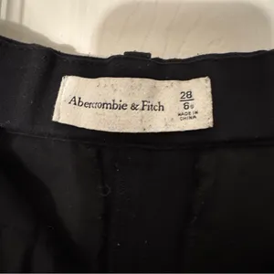 Abercrombie Trousers thumbnail 2