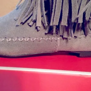 LAUREN Conrad Fringe Fashion Gray Boots thumbnail 3