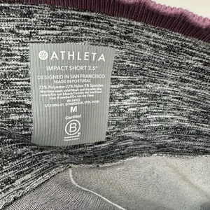 Athleta Impact Short 3.5" size medium gray‎ purple athletic workout shorts thumbnail 3