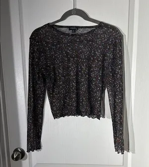 Floral Black Long Sleeve Top Size M thumbnail 1
