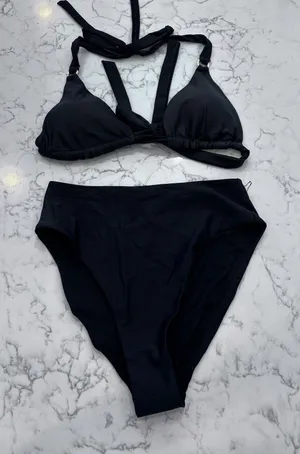 NWOT Quince Black Italian Full Coverage Ring Triangle Bikini Top & Bottom Set thumbnail 1