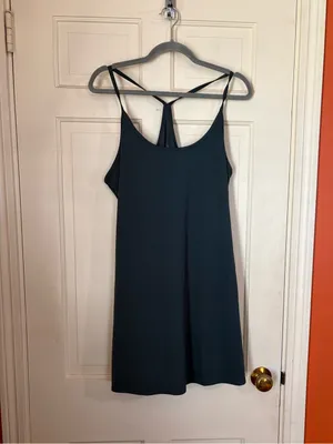 Quince Womens Size XL Ultra-Form Active Lined Forest Green Dress Built In Shorts thumbnail 7
