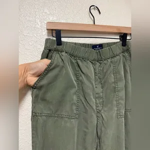 AMERICAN EAGLE OUTFITTERS Distressed Green Jogger Pants thumbnail 3