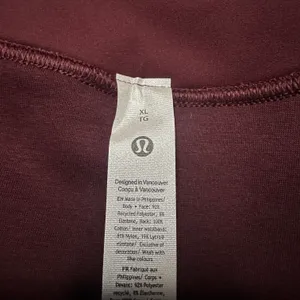 Lululemon Scuba High Rise Mini Skirt Velvet NWT Size XL (GARN) LW8AL9S thumbnail 9