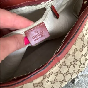 Authentic GUCCI canvas shoulder bag 🔥🔥 thumbnail 10