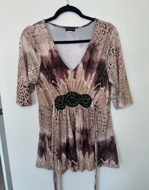 Venus Leopard Print Tunic Top Size XL Beaded Embellished V-Neck thumbnail 1