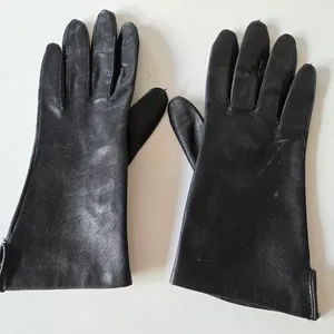 Leather vintage gloves black size 7 1/2 thumbnail 1
