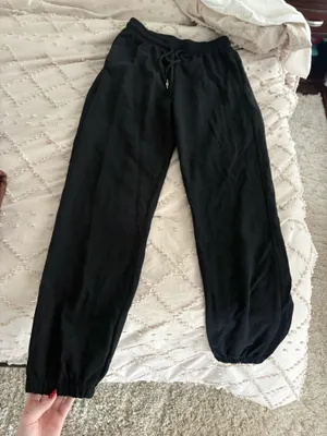 SheIn Black Sweatpants thumbnail 1