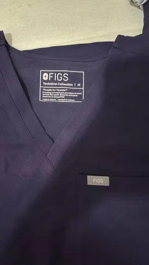 FIGS Scrubs Set thumbnail 2