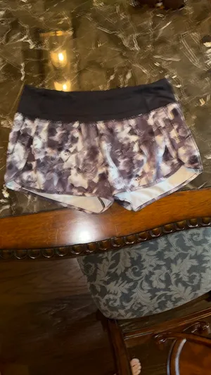 Lululemon Shorts thumbnail 2