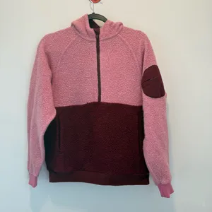 Outdoor Voices MegaFleece Half-Zip Hoodie in Truffle Pink Burgundy, Size Small thumbnail 2