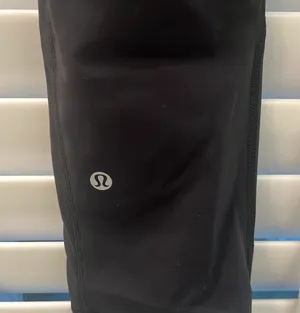 Lululemon Black Align Cropped Leggings thumbnail 6