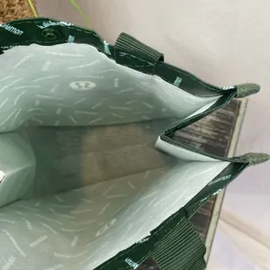 Lululemon Green Small Shopping Tote Bag thumbnail 5