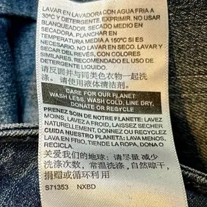 Signature Levi Strauss Gold Mid-Rise Skinny Distressed Jeans 12S thumbnail 10