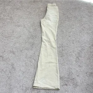Urban outfitters Velvet Ruched V-Front Flare Pant NWT thumbnail 5