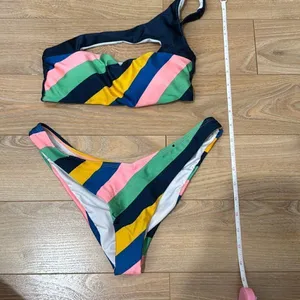 NWOT Cotton on rainbow bikini top size‎ xs and bottoms small thumbnail 3