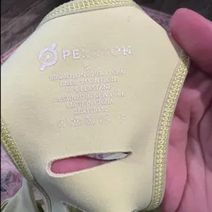 Peloton small green yellow sports‎ bra thumbnail 8