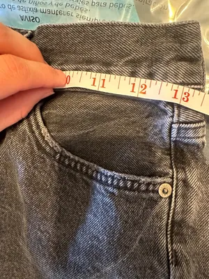 Agolde‎ Washed Black High-Rise Frayed Hem Denim Shorts 90s thumbnail 6