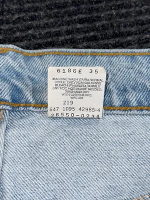 Vtg 90s Levi’s 550 Relaxed Orange Tab Denim Shorts Light Wash 27 (tag 29) Jorts thumbnail 7