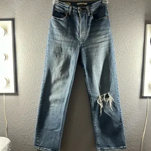 Levi’s Ribcage Straight Ankle in Haters Gonna Hate Wash thumbnail 5