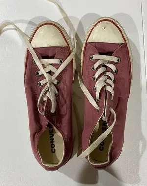 Converse size 8 thumbnail 1