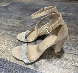 3.5 inch Aldo heels thumbnail 3