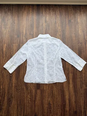 Talbots White Floral Burnout Blouse 3/4 Sleeve Sheer Button Up Shirt - Size 12 thumbnail 3