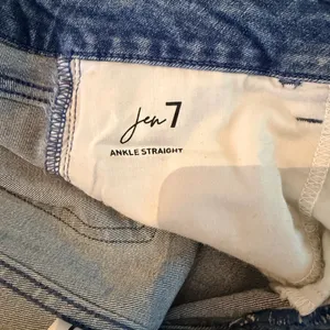 Jen7 By 7 For All Mankind Ankle Straight Jeans Raw Fray Hem Contrast Denim SZ 2 thumbnail 14