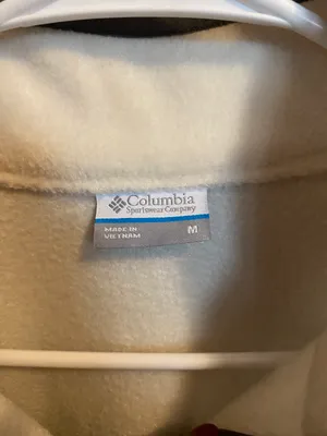 Columbia Pullover thumbnail 3