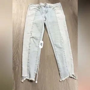 American Eagle Light Wash Mid Rise Cropped‎ Jegging Jeans Size 4 thumbnail 12