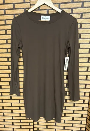 No Boundaries Brown‎ Dress Size Medium thumbnail 1