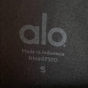 Alo Black Velvet Sports Bra thumbnail 5