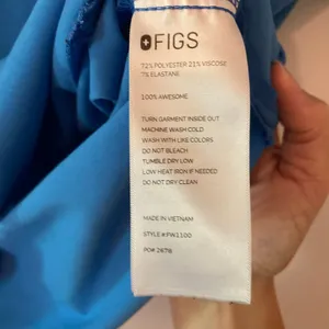 FIGS Blue Casma Scrub Top Two Pocket Uniform Nurse Dr PO #2678 Women's size XL thumbnail 6