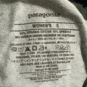 PATAGONIA razor back tank top with Bra size Small blue organic cotton thumbnail 9