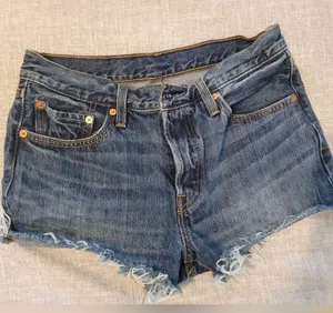 Levi’s 501 Shorts thumbnail 2