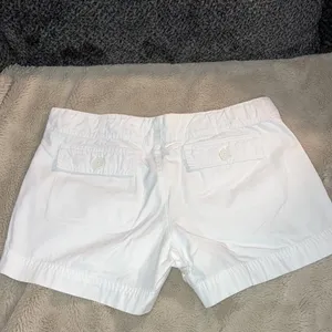 Gap 4” Cotton Shorts, Size 8 thumbnail 3