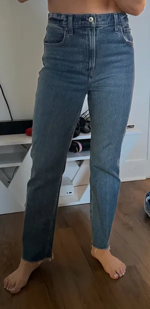 Abercrombie 90s High-Rise Straight Jeans thumbnail 1