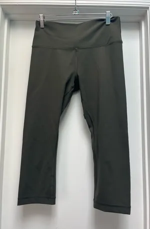 Lululemon Cropped Leggings Green Olive thumbnail 1