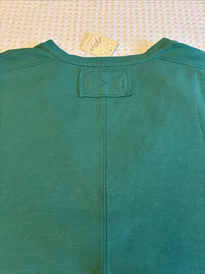 NEW! We the Free People TELL ME WHY TEE Green V-Neck Relaxed Boxy Pullover M thumbnail 7