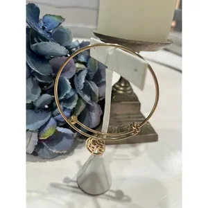 Gold tone‎ love charm bangle bracelet thumbnail 2