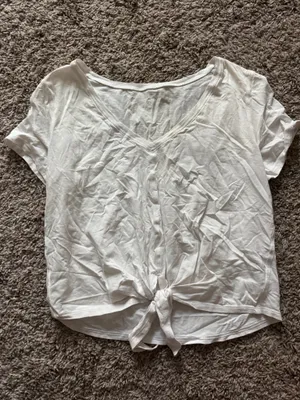 Lululemon Tee Short Sleeve thumbnail 1