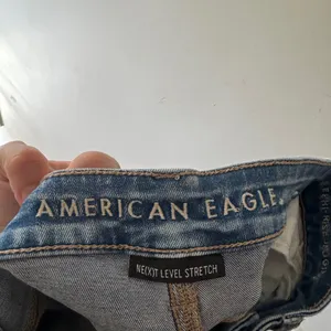 American Eagle Next Level‎ Stress Distressed Super Hi Rise Jeggings thumbnail 4
