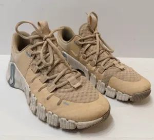 Nike Free Metcon 5 Sanddrift Sneakers Shoes DV3950-105 Women's 9.5 thumbnail 1