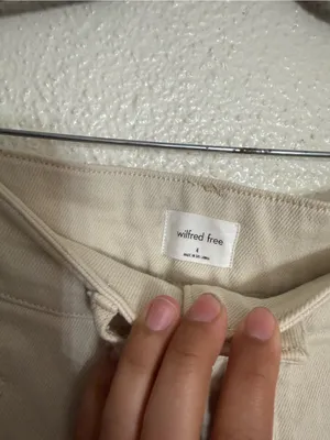 Aritzia Wilfred Free Modern Cargo Pant Cream Straight-Leg Cargo Pants size 4 thumbnail 7
