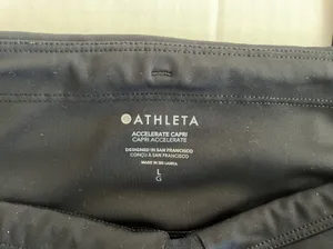 Accelerate Capri Leggings Size L thumbnail 4